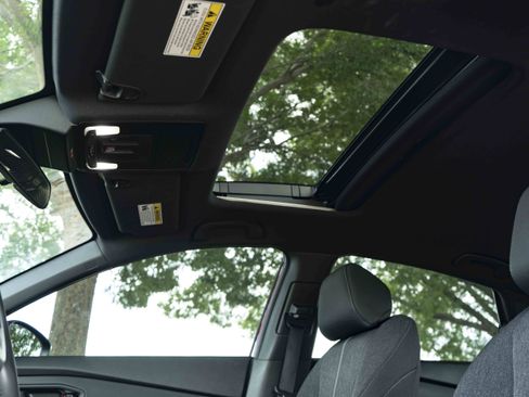 Used 2023 Honda Accord Sport image 35