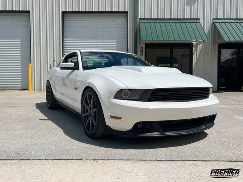 Used 2012 Ford Mustang GT Premium w/ Brembo Brake Pkg RWD image 2