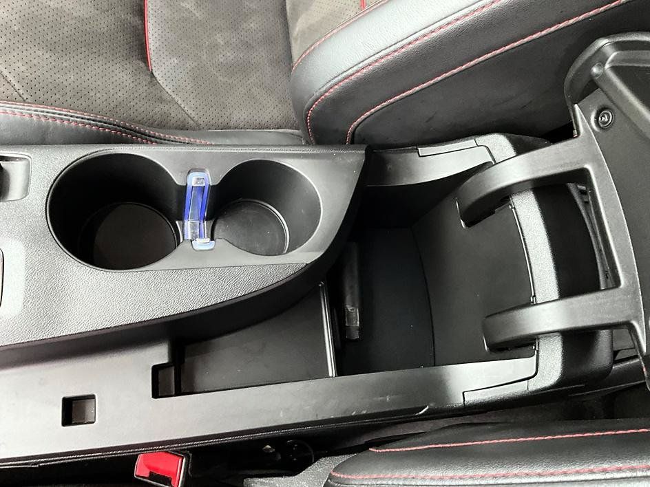 Used 2021 Chevrolet Camaro ZL1 RWD image 24