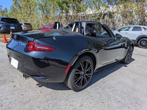 New 2026 MAZDA MX-5 Miata Grand Touring RWD image 5