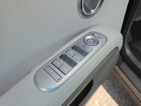 New 2026 Hyundai Palisade Limited FWD image 17