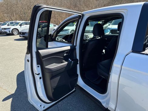 Used 2023 Honda Ridgeline Black Edition image 31