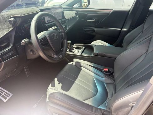 Used 2024 Lexus ES 350 F Sport w/ Accessory Package (Z2) FWD image 3