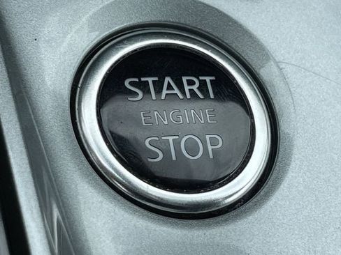 Used 2024 Nissan Altima 2.5 SV FWD image 22