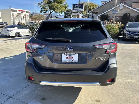 Used 2025 Subaru Outback Limited XT image 5