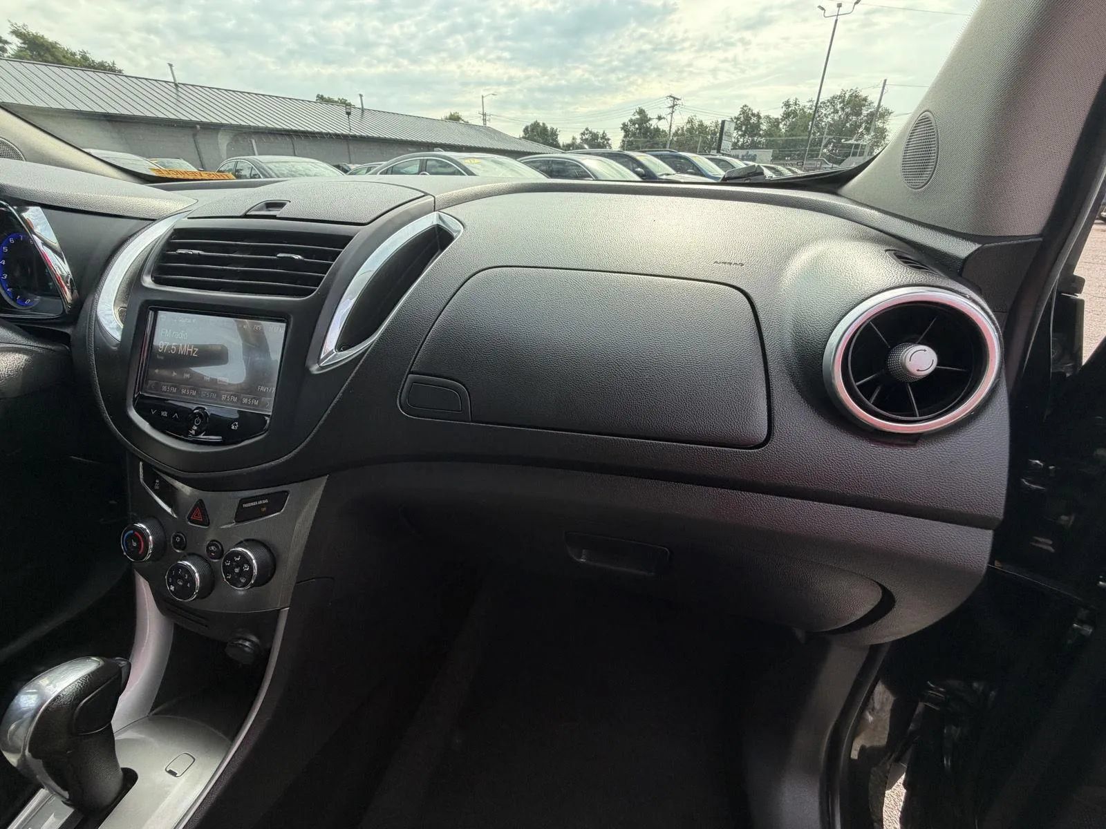 Used 2016 Chevrolet Trax LTZ w/ Midnight Edition AWD/4WD image 14