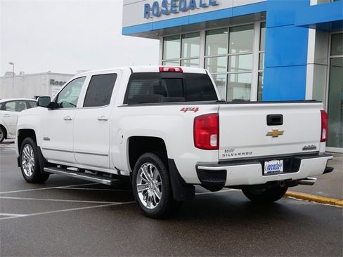 Used 2018 Chevrolet Silverado 1500 High Country image 5