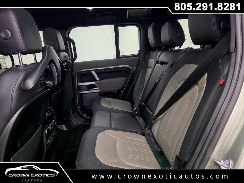 Used 2022 Land Rover Defender 110 X-Dynamic SE AWD/4WD image 18