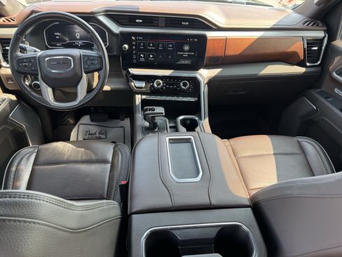 Used 2022 GMC Sierra 1500 Denali AWD/4WD image 14