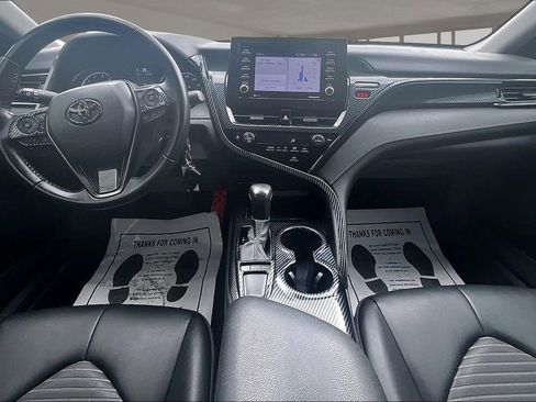 Used 2023 Toyota Camry SE FWD image 16
