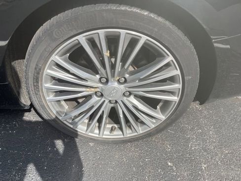 Used 2020 Cadillac CT4 Premium Luxury RWD image 11