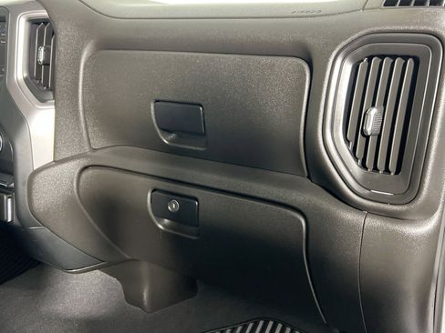 Used 2024 Chevrolet Silverado 1500 Custom image 35