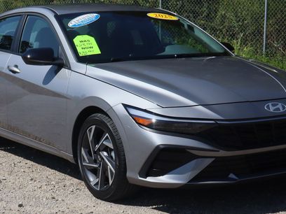 Certified 2025 Hyundai Elantra Sport
