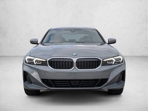 Used 2026 BMW 330i Sedan w/ Premium Package image 6