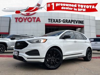 Used 2022 Ford Edge SE w/ Black Appearance Package
