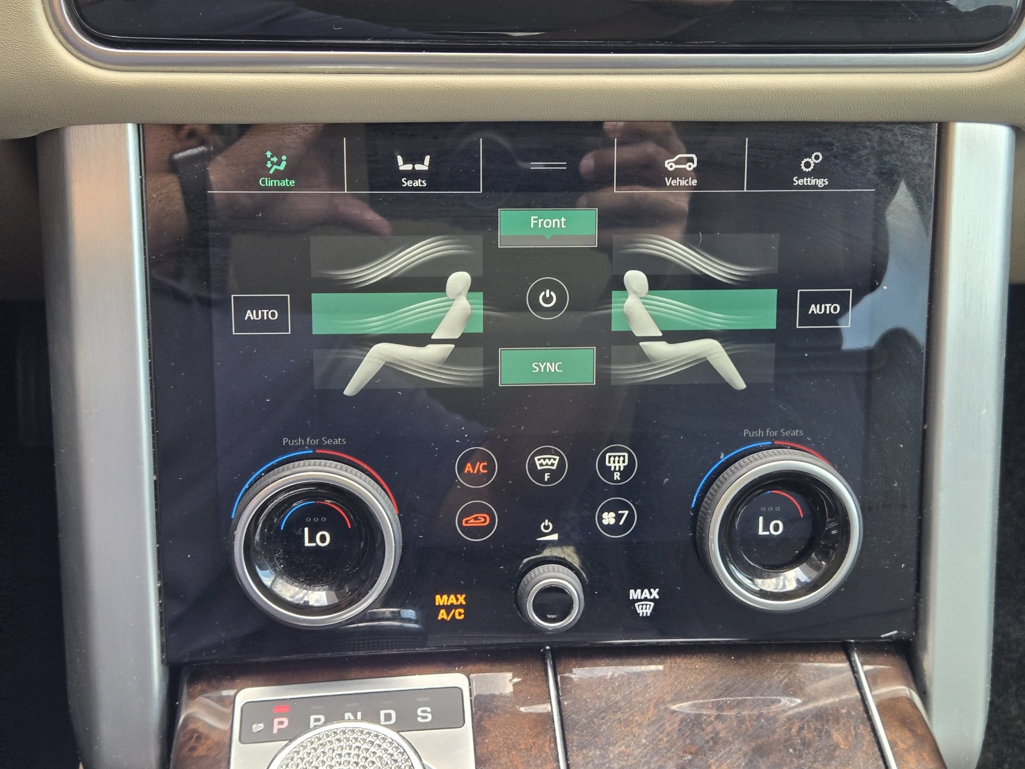 Used 2020 Land Rover Range Rover HSE AWD/4WD image 17