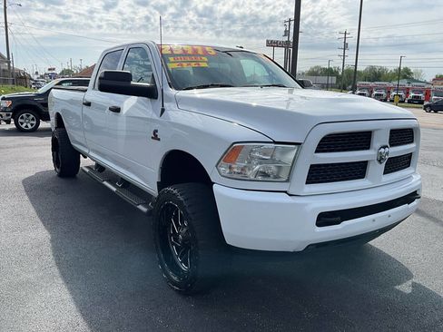 Used 2017 RAM 2500 Tradesman image 7