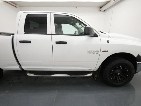 Used 2014 RAM 1500 ST w/ SXT Appearance Group AWD/4WD image 10