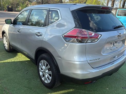 Used 2015 Nissan Rogue S image 6