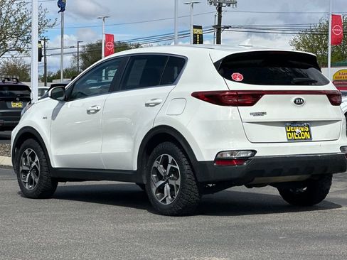 Used 2020 Kia Sportage LX image 6