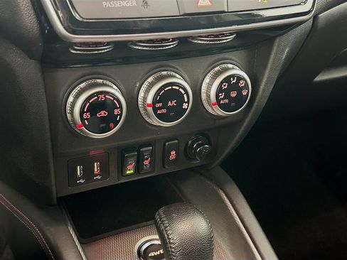 Used 2024 Mitsubishi Outlander Sport AWD image 23