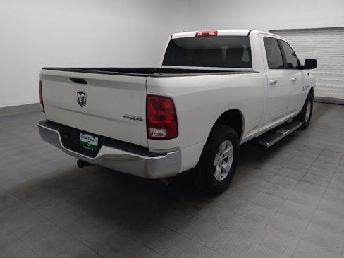 Used 2017 RAM 1500 Classic SLT AWD/4WD image 9