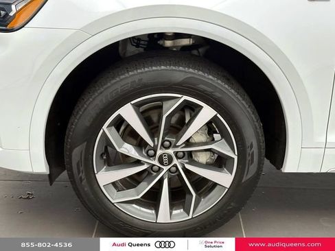Used 2023 Audi Q5 2.0T Premium Plus w/ Premium Plus Package AWD/4WD image 8