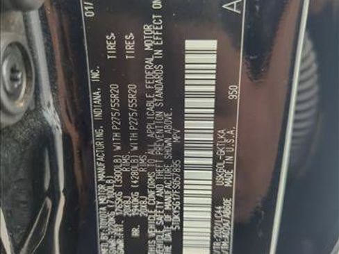 Used 2015 Toyota Sequoia Limited RWD image 27