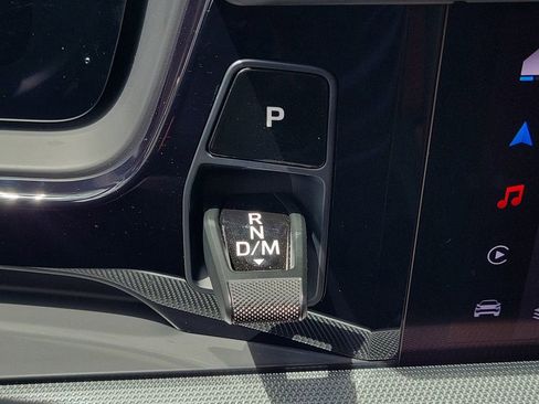 New 2025 Porsche Cayenne image 40