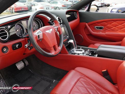 Used 2015 Bentley Continental GT V8 S image 21