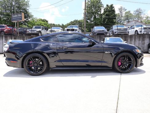 Used 2015 Ford Mustang GT RWD image 8