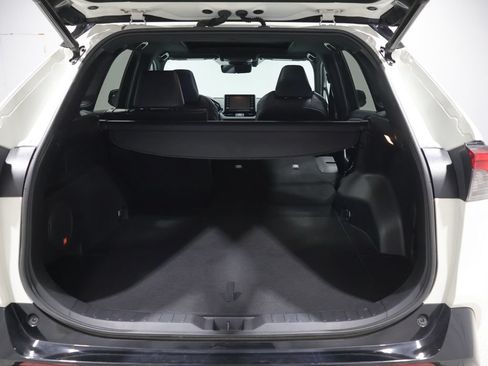 Used 2021 Toyota RAV4 XSE AWD/4WD image 5