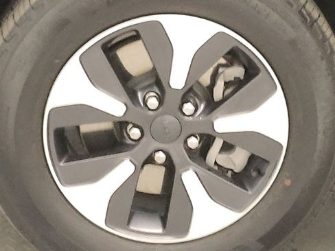 Used 2022 Jeep Grand Cherokee Limited 4xe image 31