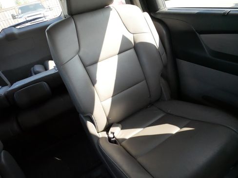 Used 2015 Honda Odyssey EX-L image 14