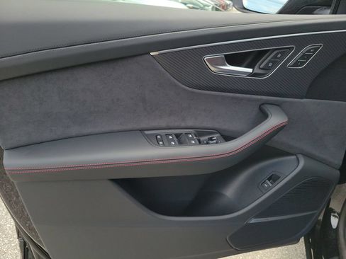 New 2026 Audi SQ8 Prestige AWD/4WD image 18