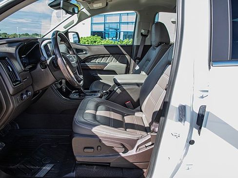 Used 2022 GMC Canyon Denali image 15