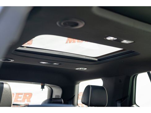 Used 2022 Chevrolet Traverse Premier w/ Redline Edition FWD image 38