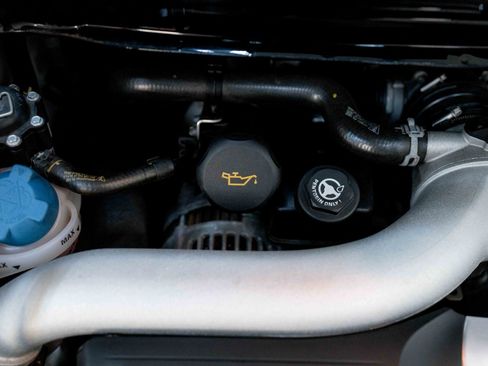 Used 2012 Porsche 911 Turbo image 75