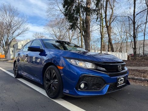 Used 2019 Honda Civic EX image 4