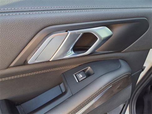 Used 2023 BMW X5 sDrive40i image 22