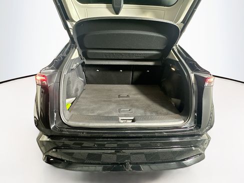 Used 2023 Nissan Ariya FWD image 31