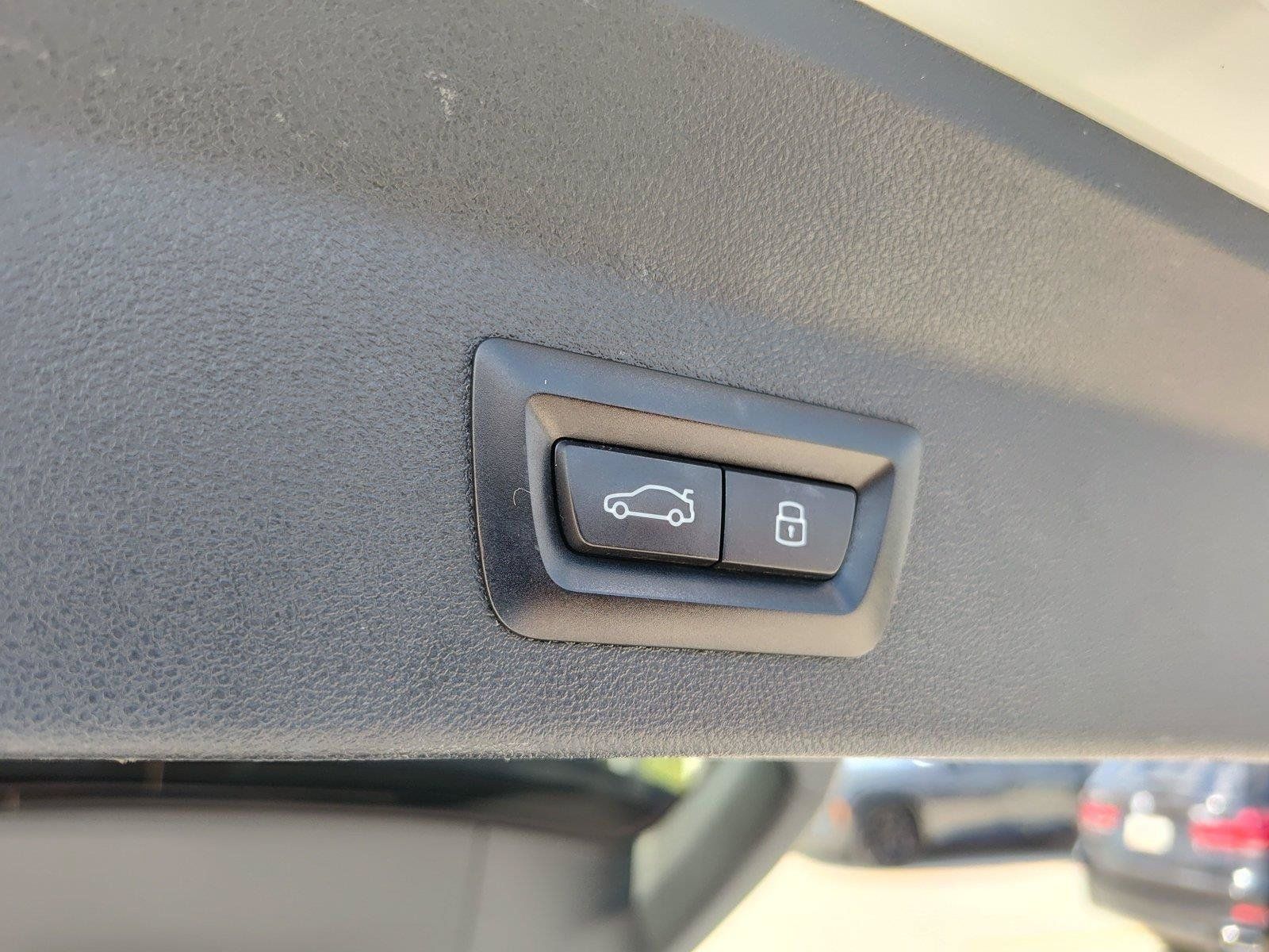 Used 2023 BMW X3 sDrive30i w/ Premium Package RWD image 8