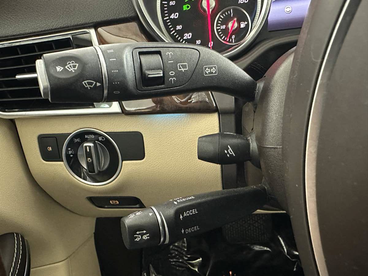 Used 2019 Mercedes-Benz GLS 550 4MATIC w/ Driver Assistance Package image 35