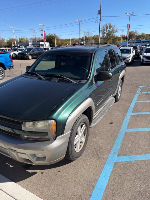 Used 2003 Chevrolet TrailBlazer LTZ w/ Skid Plate Package AWD/4WD image 1