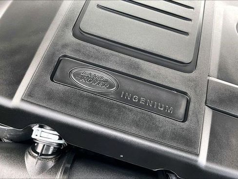 Used 2026 Land Rover Range Rover Velar Dynamic SE image 39