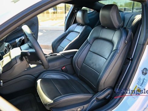 Used 2024 Ford Mustang Premium image 10