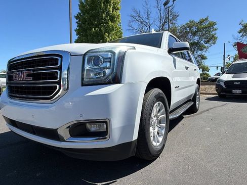 Used 2015 GMC Yukon SLE w/ Convenience Package AWD/4WD image 9