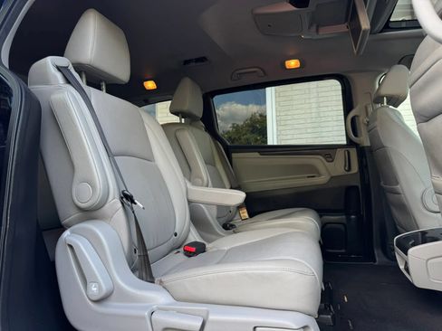 Used 2019 Honda Odyssey Touring image 39