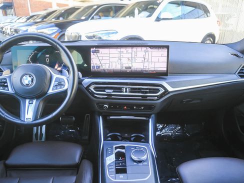 Used 2023 BMW M340i image 9