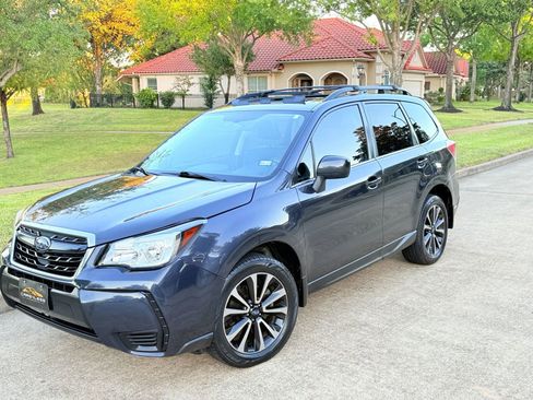 Used 2017 Subaru Forester 2.0XT Premium image 1